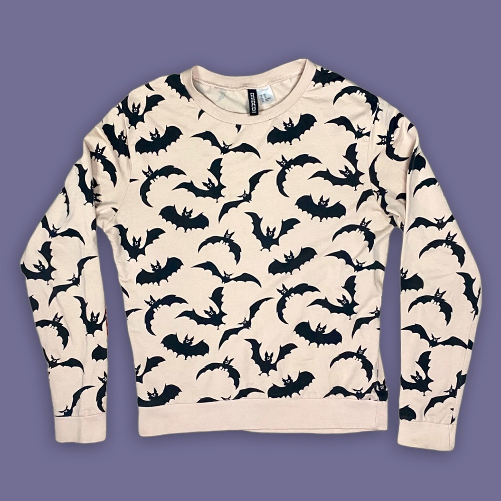 Womens XS Goth Bat Sweatshirt